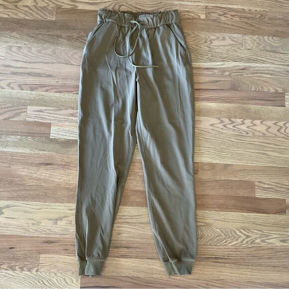 Lululemon Stretch High-Rise Jogger *Full Length | Women's Joggers - Picture 3 of 13